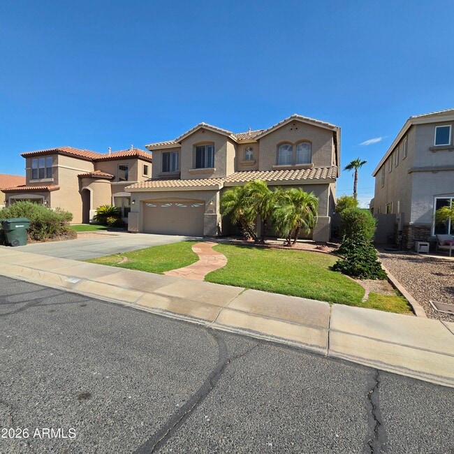 Photo - 2709 W Redwood Ln