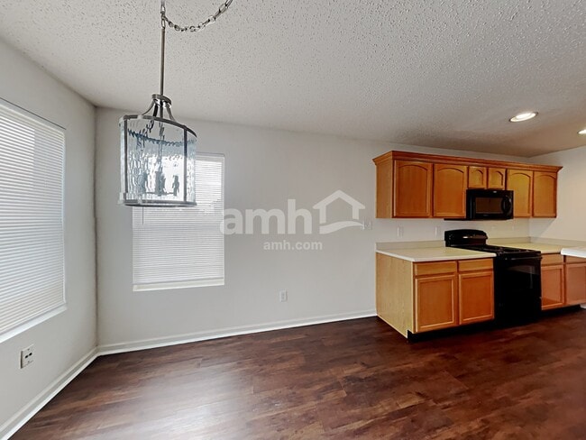 Photo - 19446 Prairie Crossing Dr