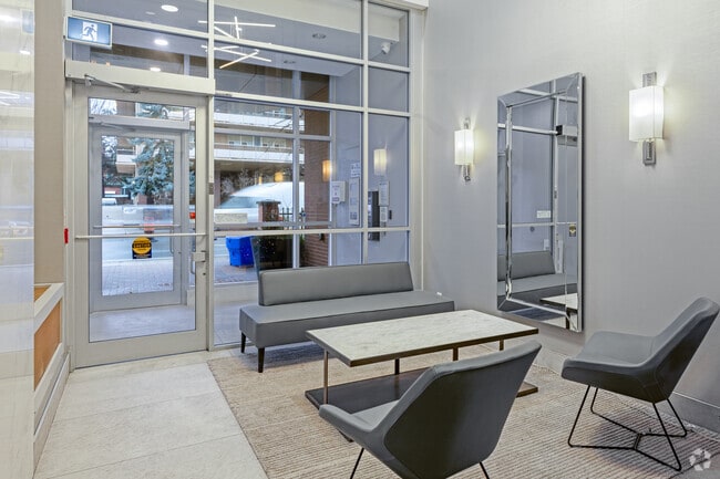 Lobby - Fifty Spadina