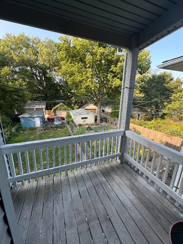 Photo - 1832 W Greenleaf Ave