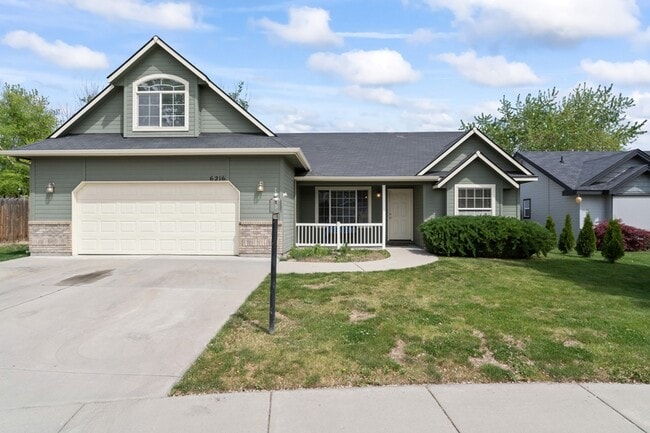Photo - 6216 S Lone Tree Ave House