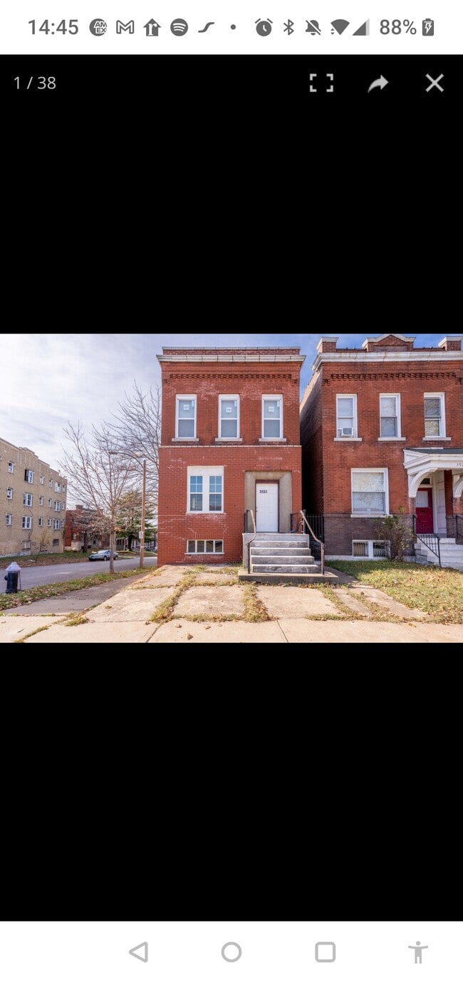 Photo - 3933 S Grand Blvd