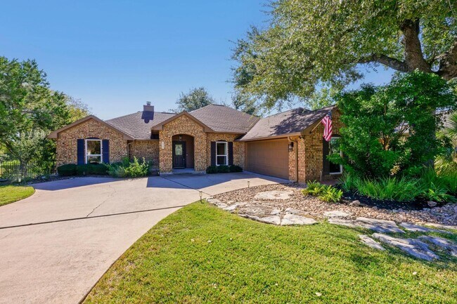 Photo - 205 Tellus St