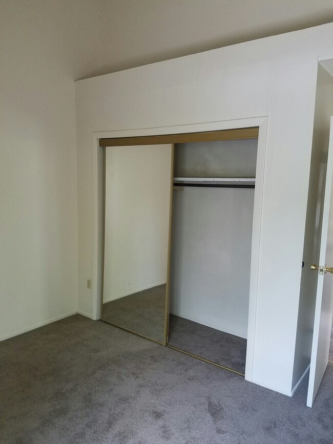 Photo - 184 Legion Ln