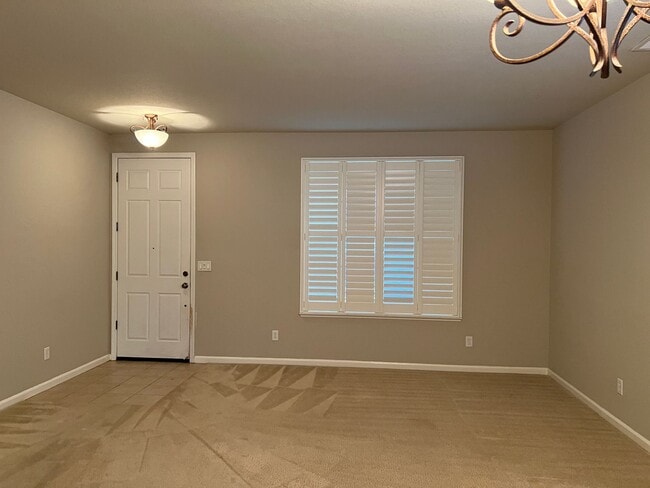 Photo - Available NOW ! Westpark off of Fiddyment Rd