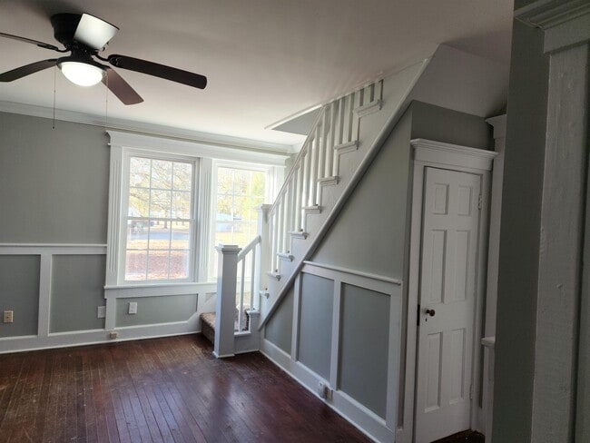 Photo - 132 Euclid St