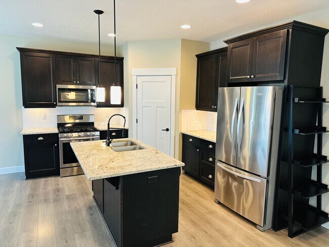 Photo - Beautiful Ridgefield Home