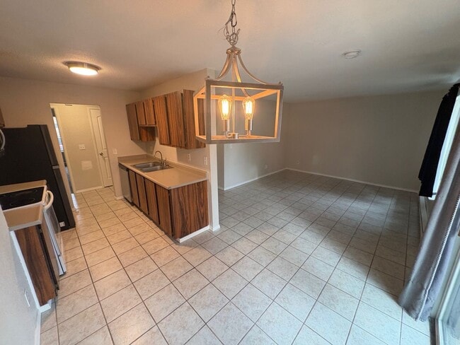 Photo - 3895 E Leonesio Dr