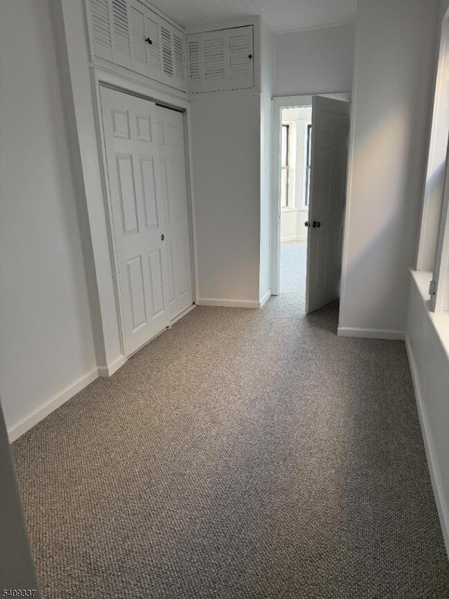 Photo - 402 60th St Unidad 6