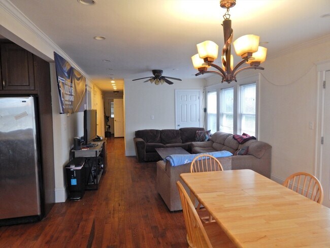 Photo - 20 Stockwell St