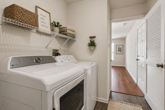 The Apartments at Olde Towne