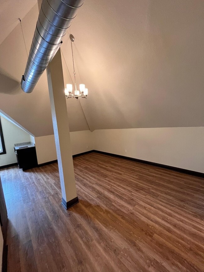 141 E Gorham St Unidad 3