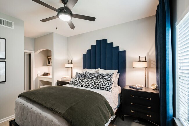 Photo - 4855 Magnolia Cove Dr Unit 163