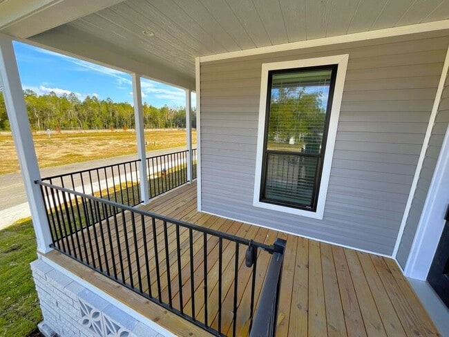 Photo - 1005 American Ln