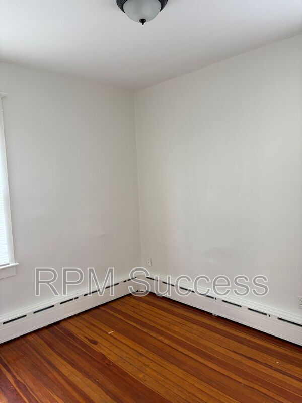 Photo - 19 Stephen St Unit 1