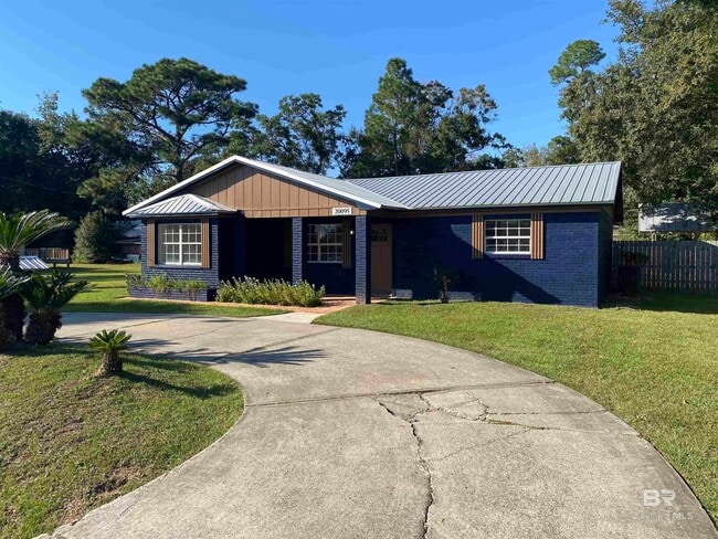 Photo - 20095 Dotson St