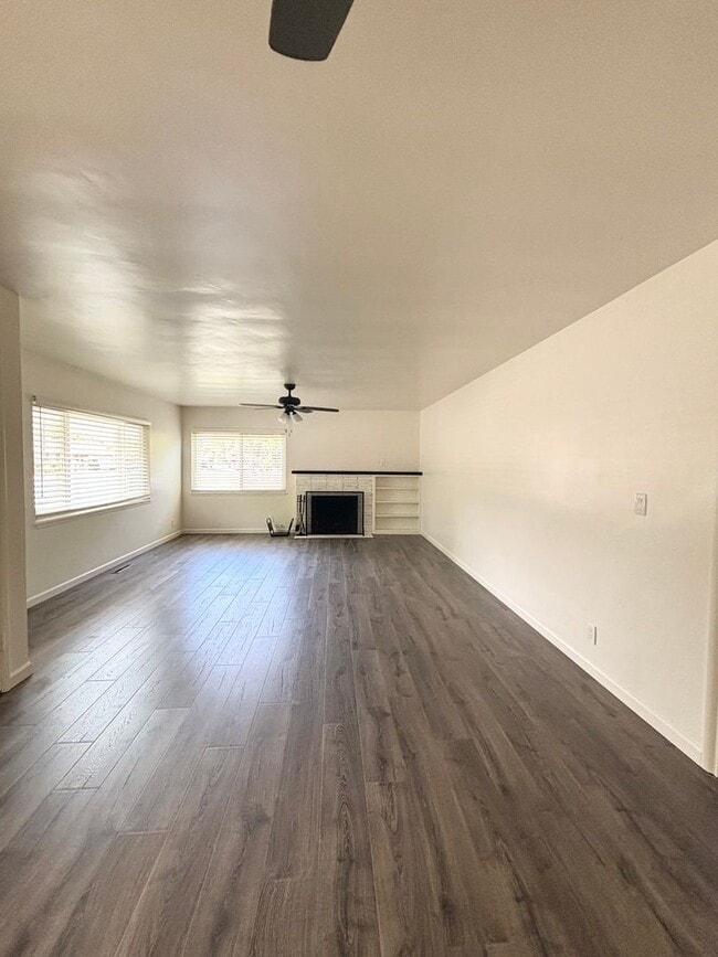 Photo - Beautiful 3 Bedroom on the Southside!