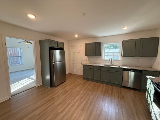 Photo - Apartment Home for Rent in Scottsboro, AL!! Unit A