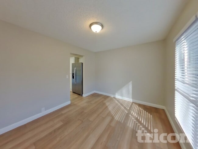 Photo - 1204 Shakleford Cir