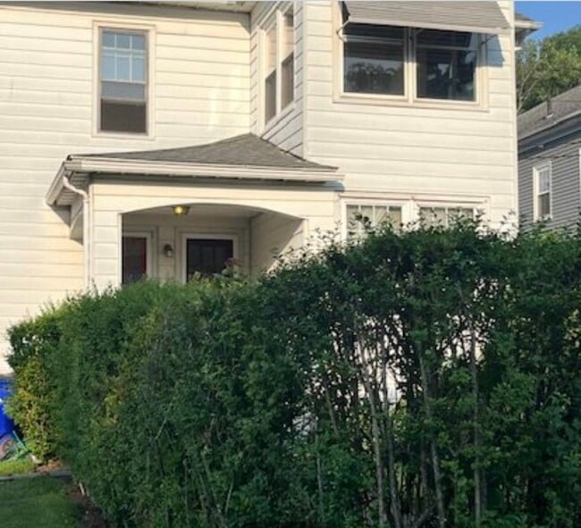 Photo - 40 Ardmore Rd Unit 40 Ardmore