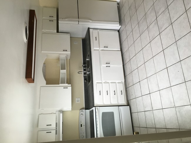 Building Photo - 3 Vierra Terrace Unit 3