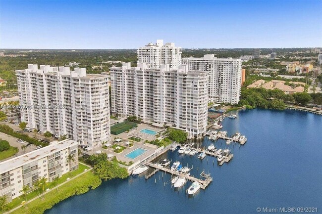 Building Photo - 18081 Biscayne Blvd Unit 1904