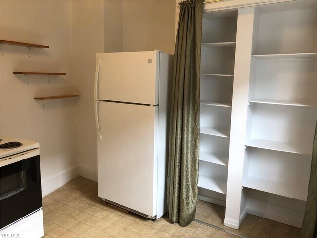 Cocina - 308 S Jefferson St