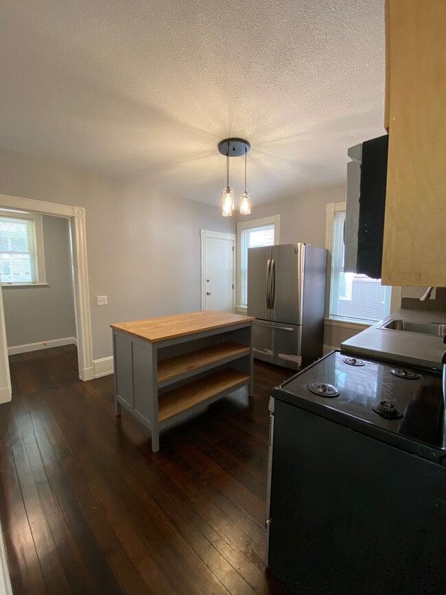 Photo - 56 Mansfield St