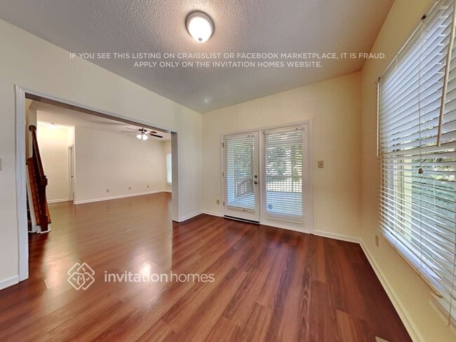 Photo - 3600 Willowtree Ln