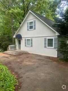 Building Photo - 3836 Clubhouse Dr