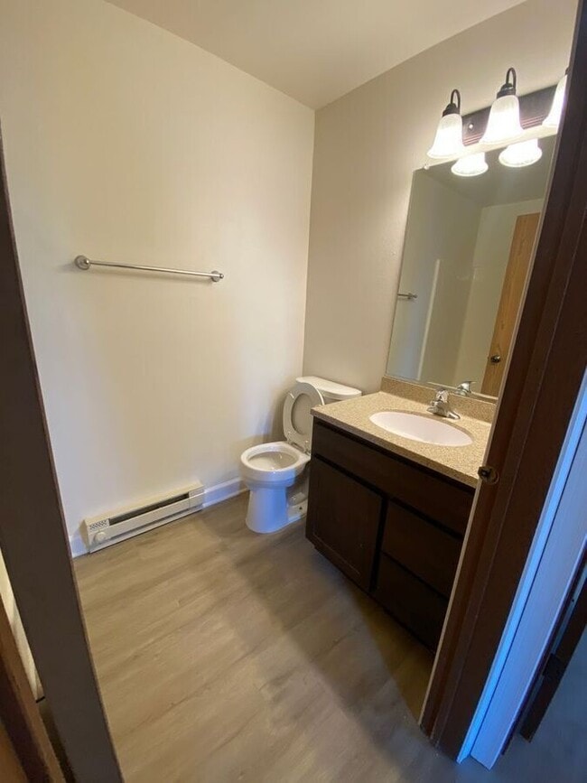 Building Photo - 6030 60th Ave Unit 101