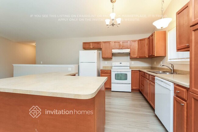 Photo - 10737 Darneal Dr