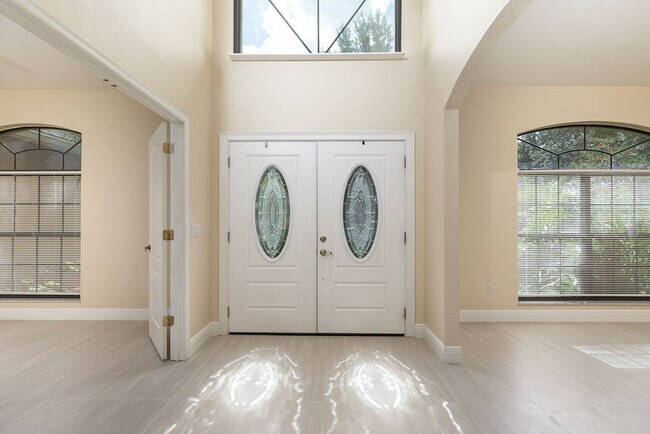 Photo - 5/4 HEATHROW POOL HOME!