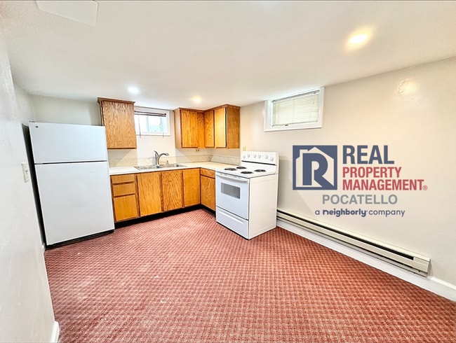 Photo - 628 S 9th Ave Unit Downstairs