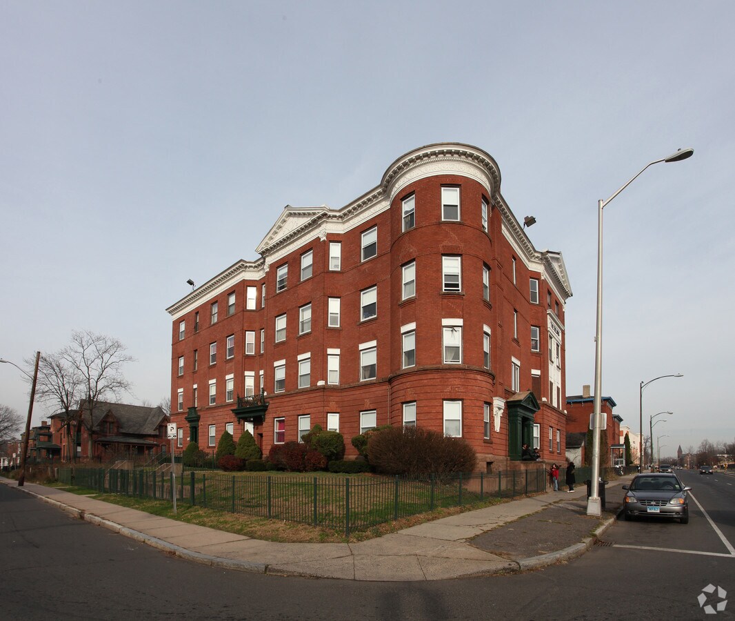 The Belden - The Belden Apartments