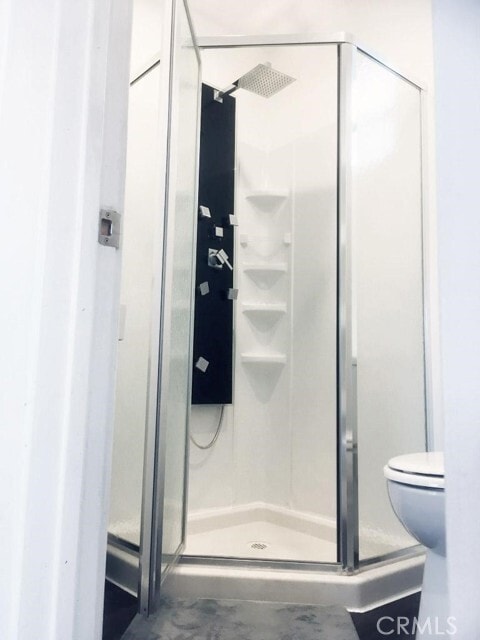 Photo - 2264 Lupin St