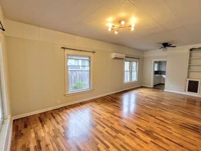 Photo - Charming Bungalow  Located in the heart of...