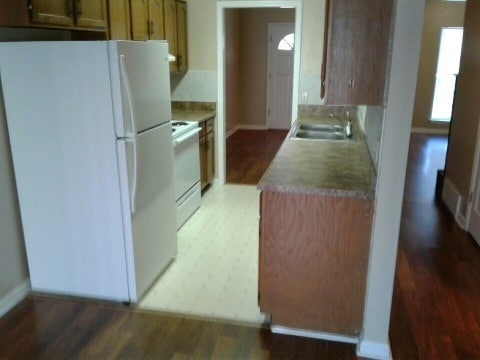 Photo - Under repair!!