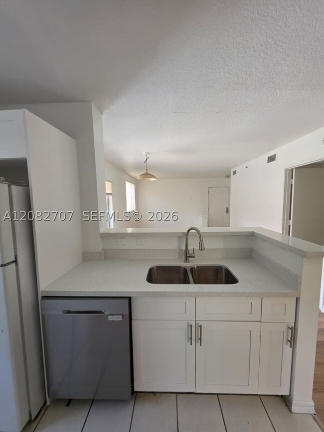 17612 NW 25th Ave Unit 201