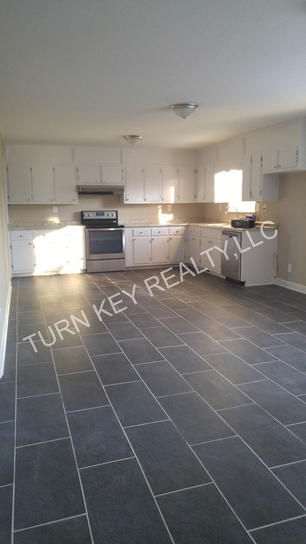 Photo - Home for rent in Morris