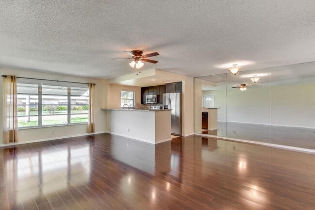 Photo - 797 North Dr Unit C