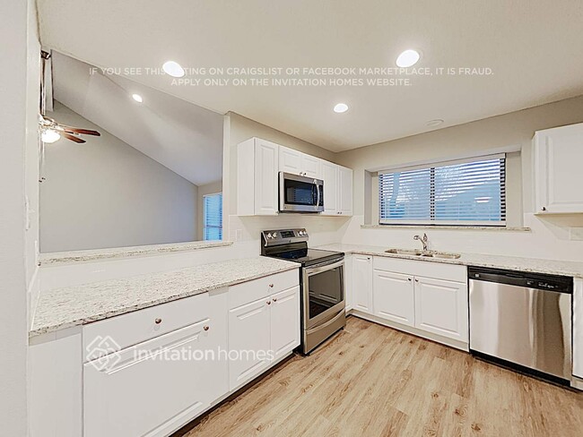 Photo - 1213 Colony St