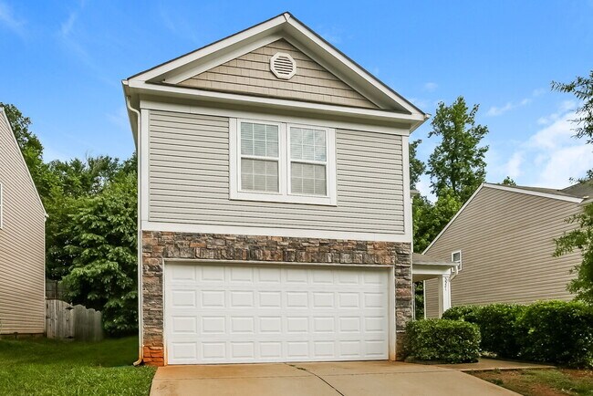 Photo - 5521 Twin Brook Dr