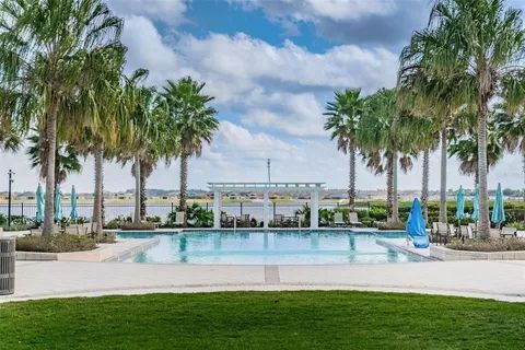 Photo - 10975 Verawood Dr