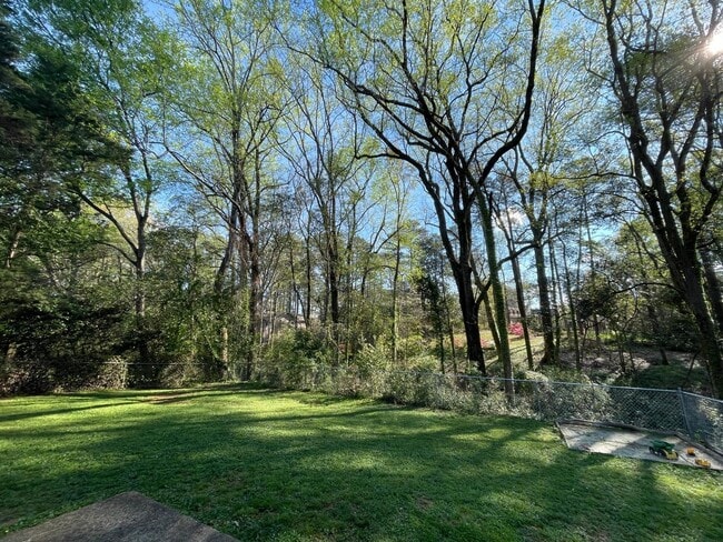 Photo - Nice 3 bedroom 2 Bath in Heritage Hills