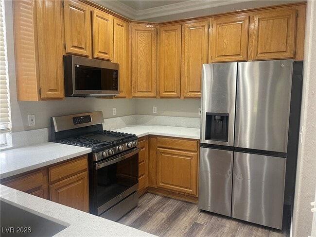 Photo - 718 Canfield Point Ave