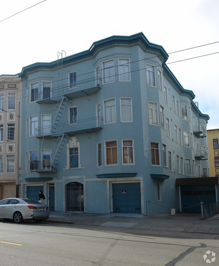 Photo - 1625 Chestnut St