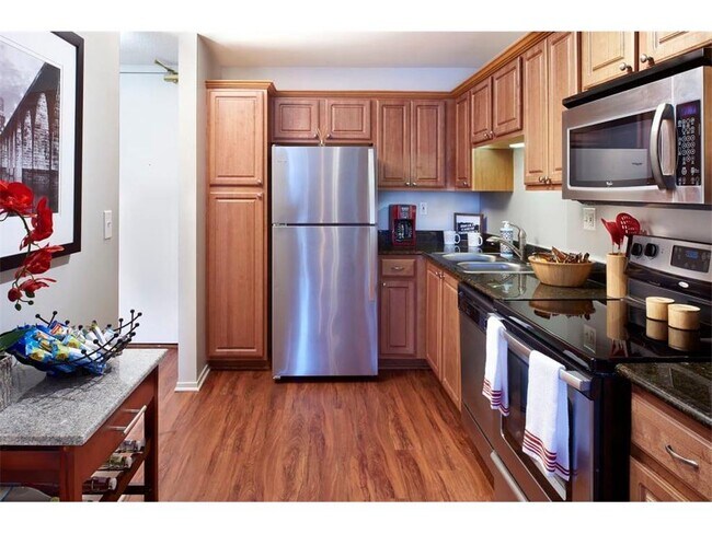 Photo - 111 S Marquette Ave Unidad 911