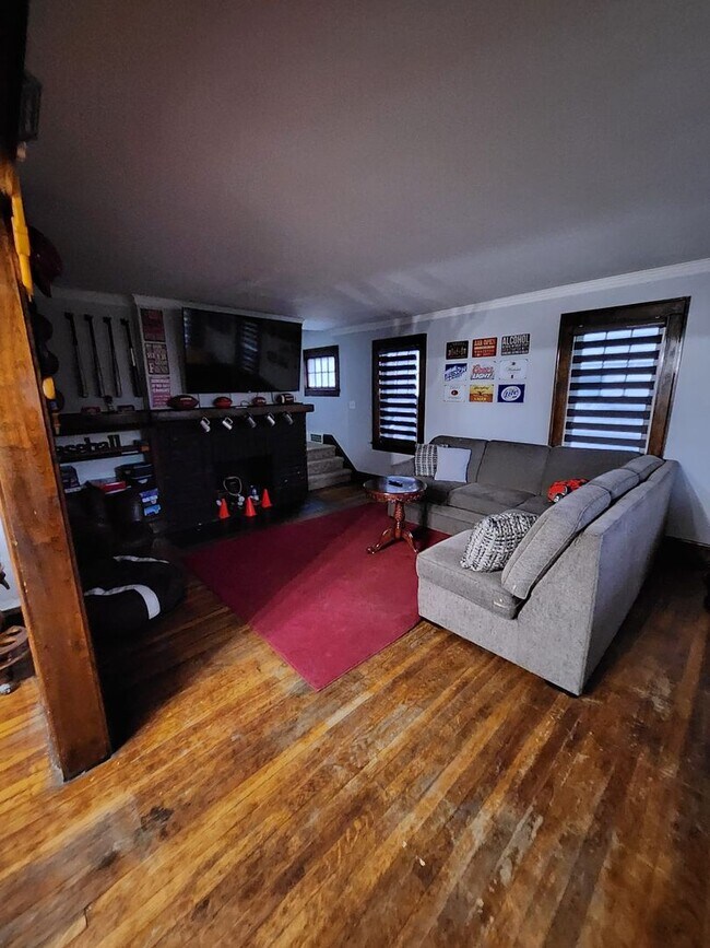 Photo - Beautiful Cleveland Heights Home – Prime Location