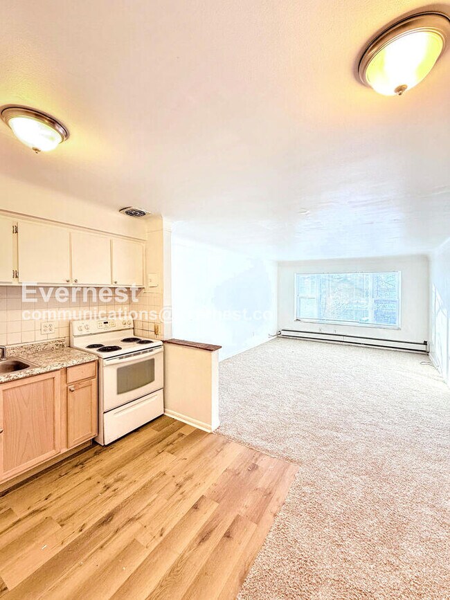 Photo - 15601 Schoolcraft Rd Unidad 6